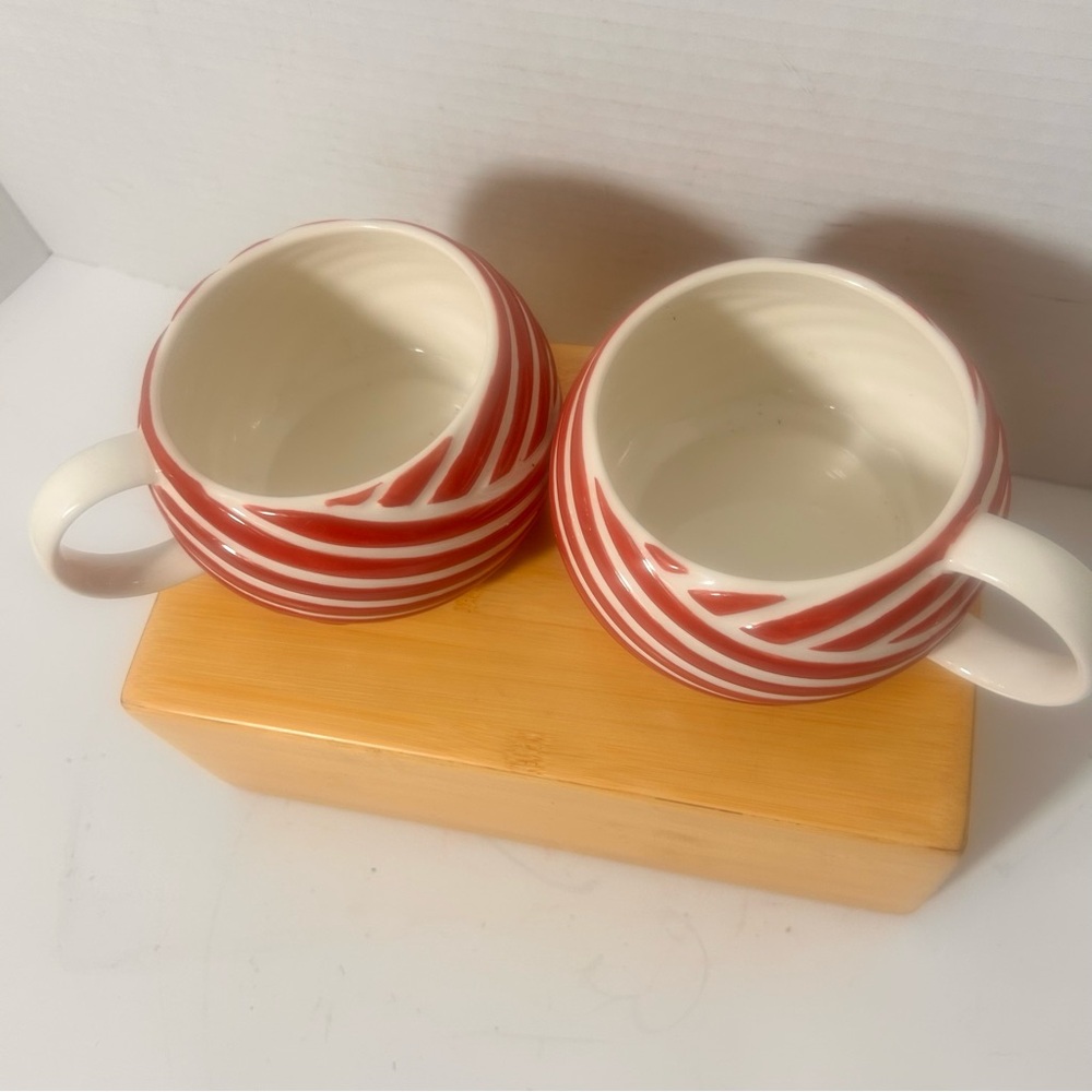 Starbucks Holiday Christmas Red Striped Ceramic Mugs Set of 2 Limited Edition - Picture 2 of 5